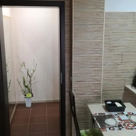 Keri Vendeghaz Apartament *