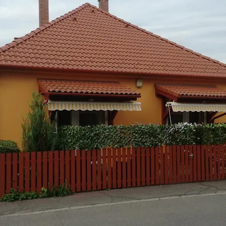Keri Vendeghaz Apartament Mosonmagyaróvár